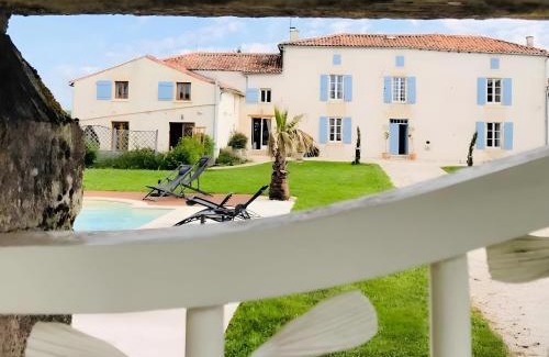 Vergne House | Ambre à la Rochelle