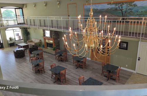 Henderson Hotel | Americana Inn