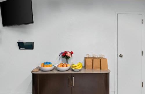 Bangor Hotel | Americas Best Value Inn Bangor