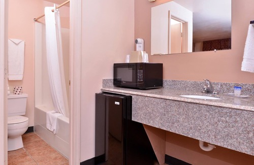 Whiteaker Hotel | Americas Best Value Inn Eugene