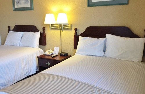 Macomb Hotel | Americas Best Value Inn Macomb