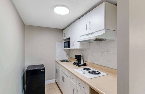 Torrington Hotel | Americas Best Value Inn Torrington CT