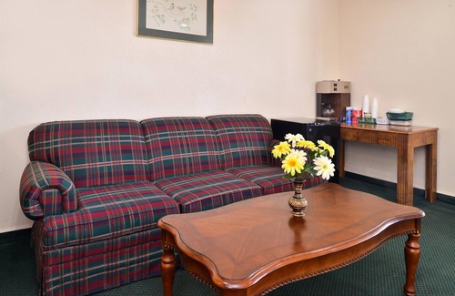 Bishopville Hotel | Americas Best Value Inn Bishopville