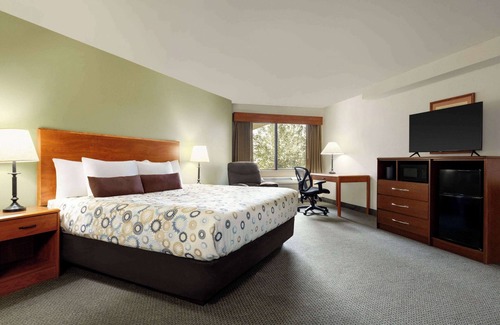 Havre Hotel | AmericInn by Wyndham Havre