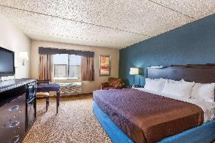 Monmouth Hotel | AmericInn by Wyndham Monmouth