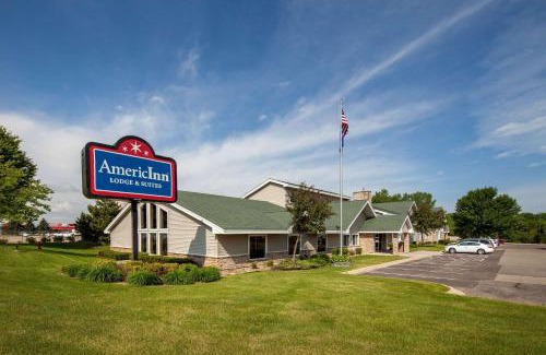 Northfield Hotel | AmericInn by Wyndham Northfield