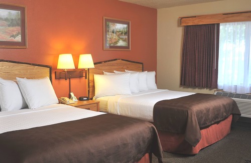 Oswego Hotel | AmericInn by Wyndham Oswego