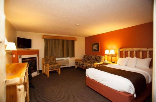 Jenkins Hotel | AmericInn by Wyndham Pequot Lakes/Jenkins