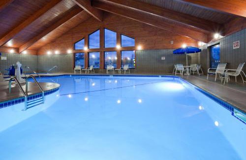St. Cloud Hotel | AmericInn by Wyndham Sartell