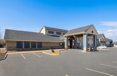 Stuart Hotel | AmericInn by Wyndham Stuart