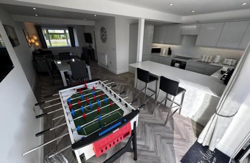 Aylesbury House | Amora Stays