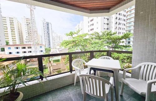 Pitangueiras Apartment | Amplo Apto a 400m da Praia de Pitangueiras