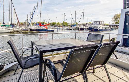 Naarderbos Boat Rental | Amsterdam