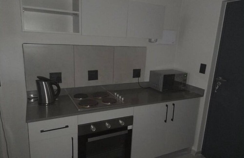 Eikenbosch Apartment | An apartment in Cape Town