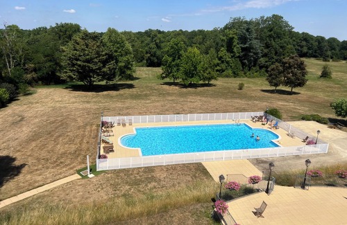 Les Forges Apartment | An enchanting chateau set in 10 hectares of wooded parkland, in absolute peace and quiet!