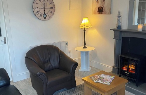 Tramore Cabin | An Teach Beag - Dunmore East