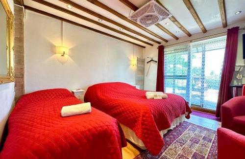 Royal Tunbridge Wells House | Anand Lodge
