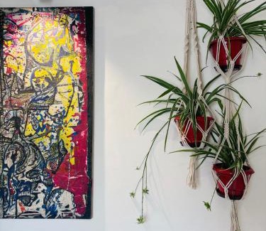 South Extension Apartment | Anavrin Art House