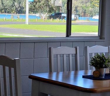 Whangamata House | Anchor watch