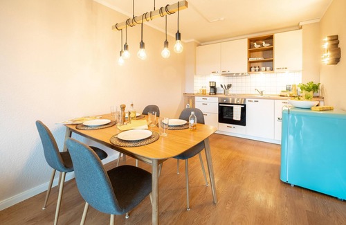Cappel-Neufeld Apartment | Anchorage vacation apartment. Maritime and full of charm.
