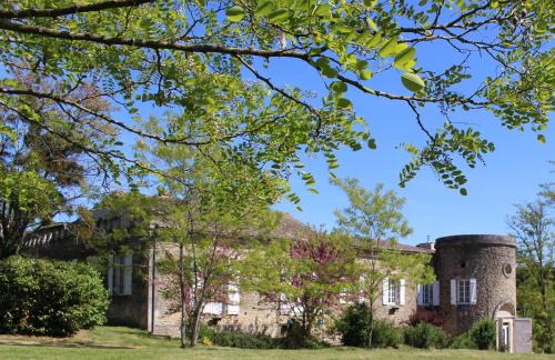 Lamothe-Landerron Bed & Breakfast | Ancien Haras de la Tour