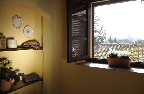 Colle di Val d'Elsa House | Ancient village : History and Nature in the silence of the countryside.