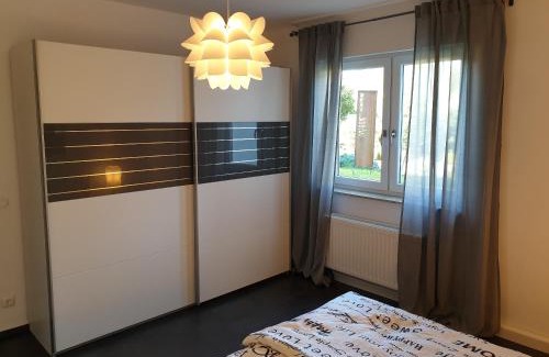 Wilnsdorf Apartment | Andinas Ferienwohnung in ruhiger Lage direkt am Wald