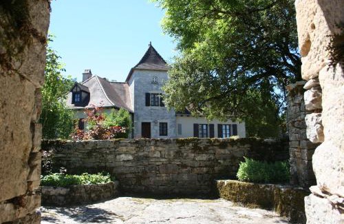 Issendolus House | Andraud