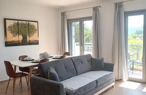 Evgiros Apartment | Anesi View Apartment