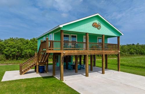 Hackberry House | Anglers Paradise