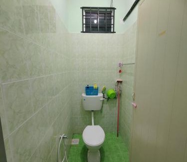 Kampung Durian Mas House | Anies Homestay Kuala Terengganu