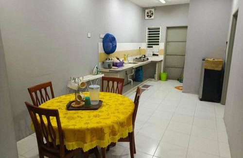 Gerik House | Anis Gerikhomestay, Taman Desa Baiduri 15