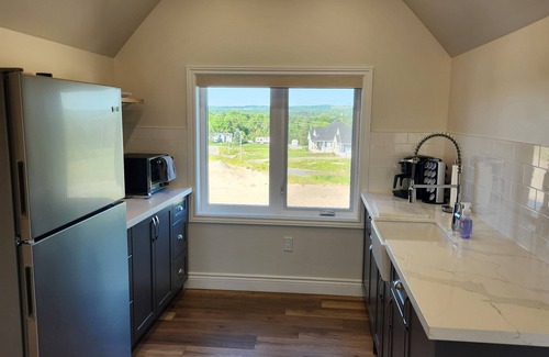 Bethany Apartment | ANJUL Loft - a peaceful getaway in Bethany!