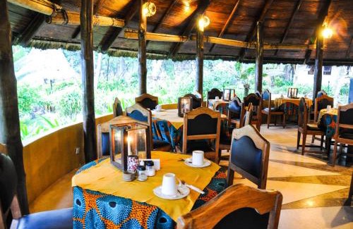 Axim Hotel | Ankobra Beach Resort