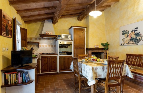 Arcidosso Apartment | Anna, Fattoria la Pieve, Roccalbegna, Grosseto and Maremma