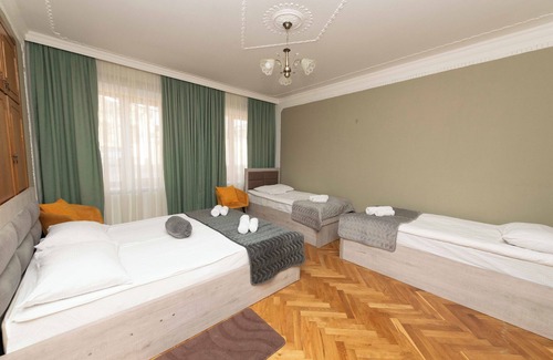 Gori House | Anna's Guest house