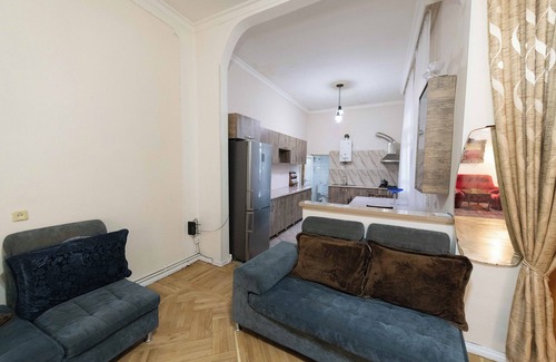 Gori House | Anna's Guest house