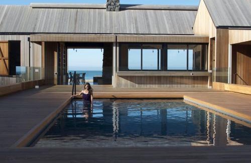 Pigeon Bay House | Annandale Coastal Farm Escape & Luxury Villa Collection