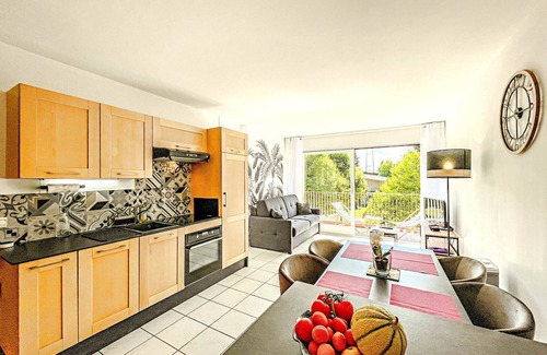 Novel Apartment | Annecy 1 bedroom Apt With Balcony