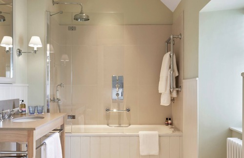 Port Ellen Hotel | Another Place, The Machrie