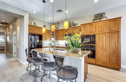 Anthem Country Club House | ‘Anthem Oasis’ w/Pool, Hot Tub & Golf Course View