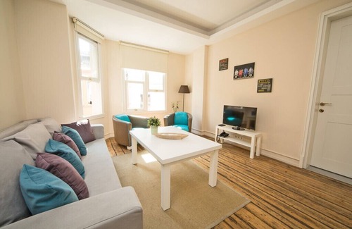 Karakoy Apartment | Antibacterial medicated apartment at Galata Tower