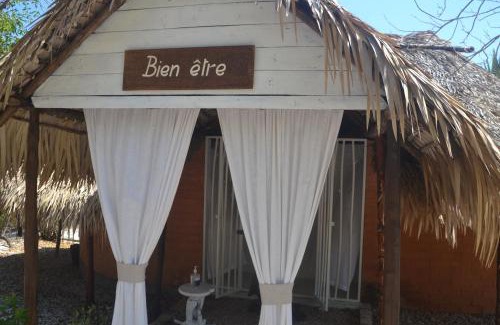 Mahajanga Resort | Antsanitia Resort
