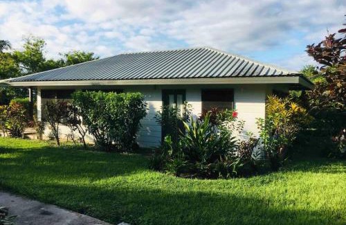 Aore Island House | Aore Hibiscus Retreat