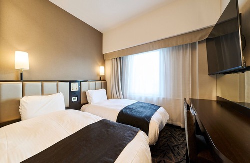 Takaoka Hotel | APA Hotel Takaoka Marunouchi