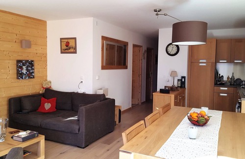 Les Gets Apartment | Apart. 3 * -LES GETS-6 Pax- 70 m2-WIFI-2 CH * 2SDB-150m. PERRIERES EXPRES TELESIEGE