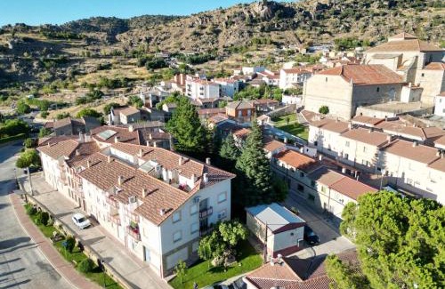 San Bartolome de Pinares Apartment | Apartamento rural en Sierra de Gredos