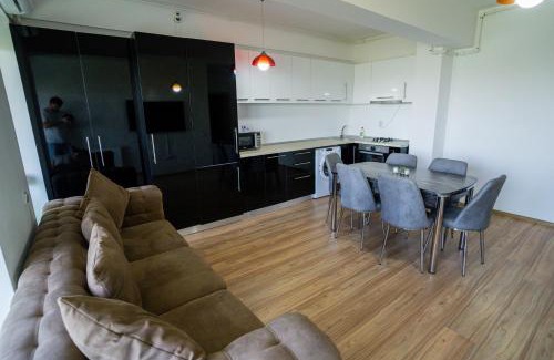 Constanta Apartment | Apartament 2 camere Moonlight vedere lac