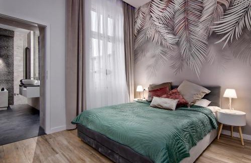 Stare Miasto Apartment | Apartament biały z jacuzzi