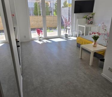 Lublin Apartment | Apartament C10 z ogródkiem